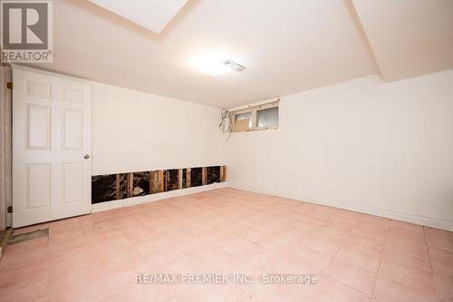 20 Howick Avenue, Toronto, ON - Indoor Photo Showing Other Room