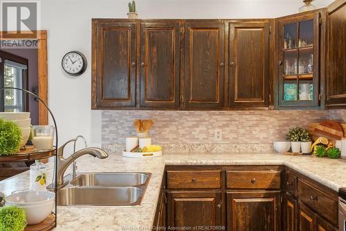 1625 Mersea Rd 6, Leamington, ON - Indoor Photo Showing Kitchen With Double Sink