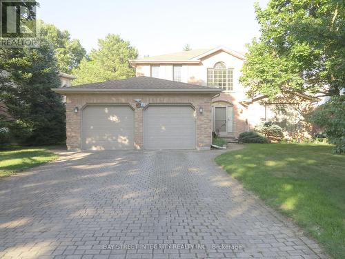 38 Orkney Crescent E, London, ON - Outdoor