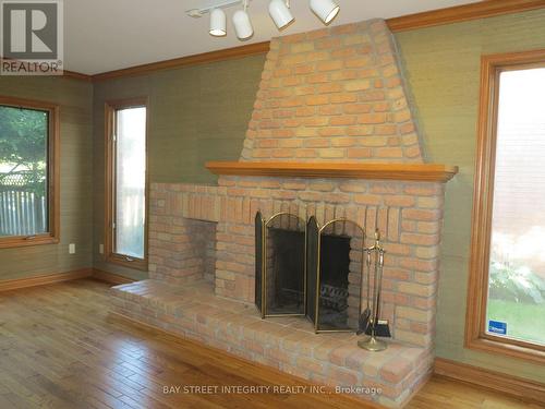 38 Orkney Crescent E, London, ON - Indoor Photo Showing Other Room With Fireplace