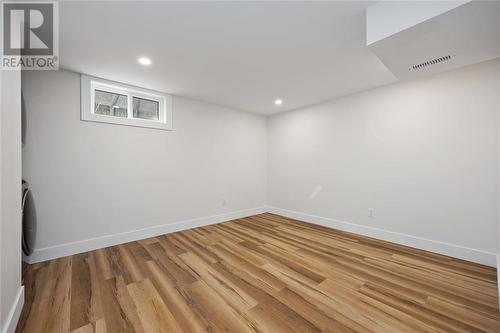 748 St Clair Parkway, St Clair, ON - Indoor Photo Showing Other Room