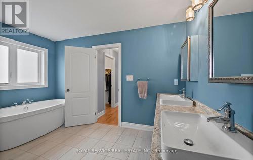 189 Douglas Kemp Crescent, Clarington (Bowmanville), ON - Indoor Photo Showing Bathroom