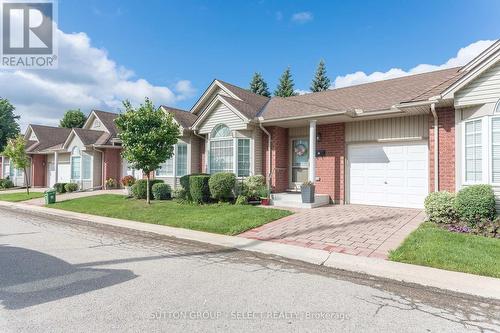 44 - 1555 Highbury Avenue N, London, ON - Outdoor With Facade