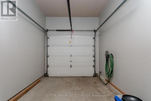 44 - 1555 Highbury Avenue N, London, ON - Indoor Photo Showing Garage