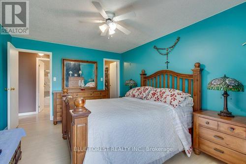 307 - 2228 Trafalgar Street, London, ON - Indoor Photo Showing Bedroom