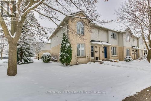 30 - 925 Lawson Road, London, ON - Outdoor With Facade