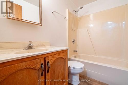 1408 First Street E, Cornwall, ON - Indoor Photo Showing Bathroom