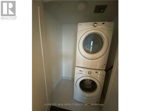 323 - 55 Merchants' Wharf, Toronto, ON - Indoor Photo Showing Laundry Room