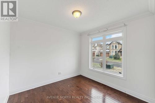 760 Lakebreeze Circle, Ottawa, ON - Indoor Photo Showing Other Room