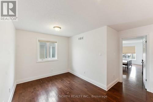 760 Lakebreeze Circle, Ottawa, ON - Indoor Photo Showing Other Room