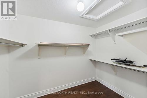 760 Lakebreeze Circle, Ottawa, ON - Indoor With Storage