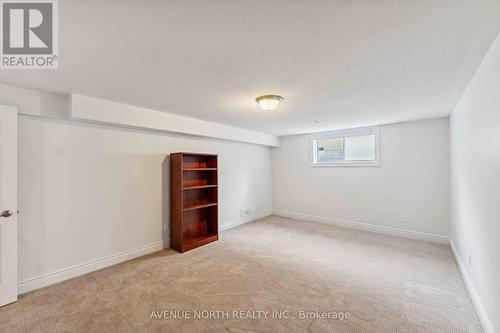 760 Lakebreeze Circle, Ottawa, ON - Indoor Photo Showing Other Room