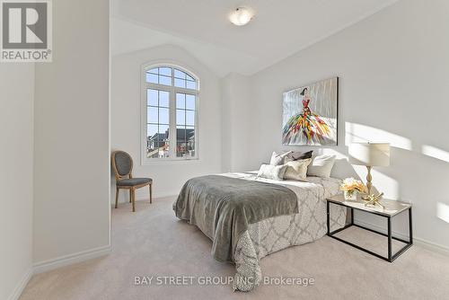 1056 Pisces Trail, Pickering, ON - Indoor Photo Showing Bedroom