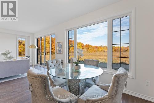 1056 Pisces Trail, Pickering, ON - Indoor Photo Showing Dining Room