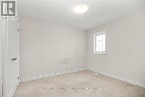 224 Esther Crescent, Thorold (562 - Hurricane/Merrittville), ON - Indoor Photo Showing Other Room