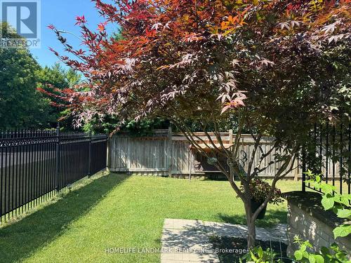 1 Clarkehaven Street, Vaughan, ON - Outdoor