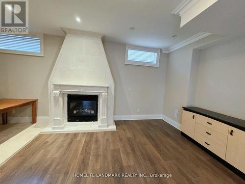 1 Clarkehaven Street, Vaughan, ON - Indoor With Fireplace