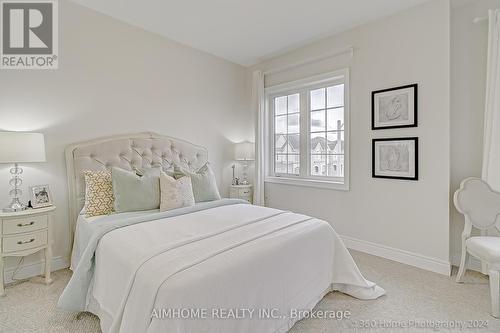 67 Menotti Drive, Richmond Hill, ON - Indoor Photo Showing Bedroom