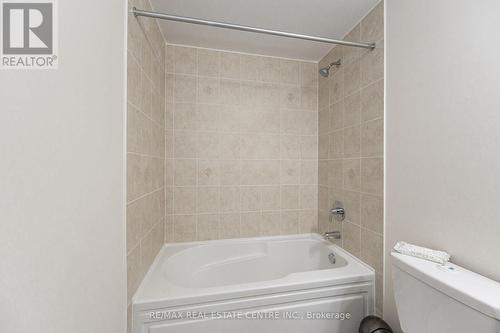 2453 Village Common, Oakville, ON - Indoor Photo Showing Bathroom