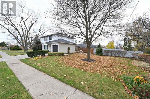 47 Durham Crescent, Brampton, ON - Outdoor