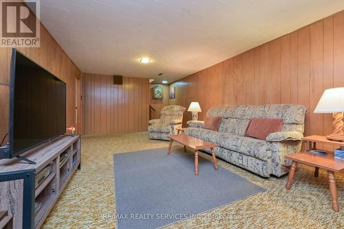 47 Durham Crescent, Brampton, ON - Indoor Photo Showing Living Room