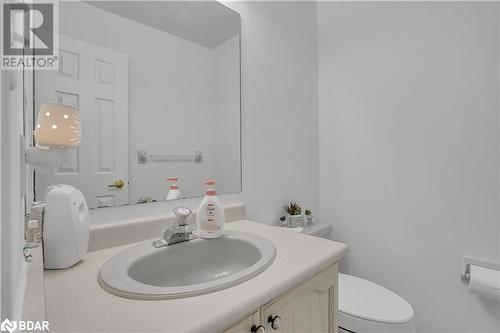 1 Farmstead Crescent, Barrie, ON - Indoor Photo Showing Bathroom