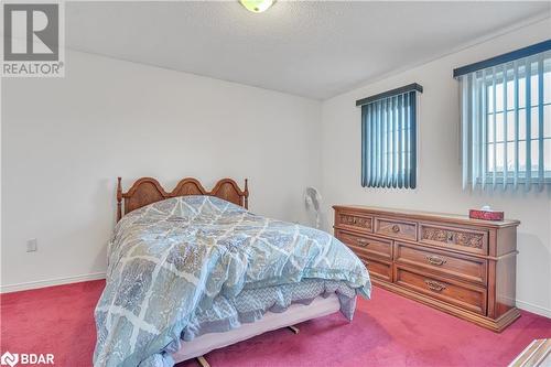 1 Farmstead Crescent, Barrie, ON - Indoor Photo Showing Bedroom