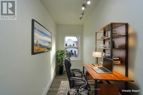 64 Crooks Street, Hamilton, ON - Indoor Photo Showing Office