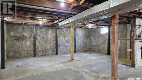 204 1St Avenue E, Rosetown, SK - Indoor Photo Showing Basement