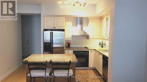 414 - 77 Mcmurrich Street, Toronto, ON - Indoor Photo Showing Kitchen With Upgraded Kitchen