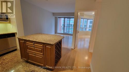 414 - 77 Mcmurrich Street, Toronto, ON - Indoor