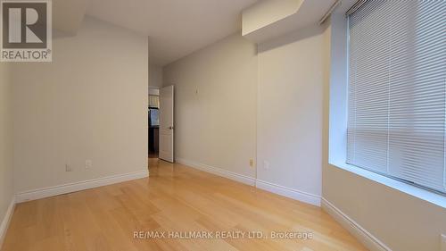 414 - 77 Mcmurrich Street, Toronto, ON - Indoor Photo Showing Other Room