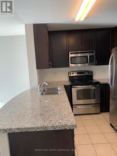 Ph07 - 4900 Glen Erin Drive, Mississauga, ON - Indoor Photo Showing Kitchen With Double Sink