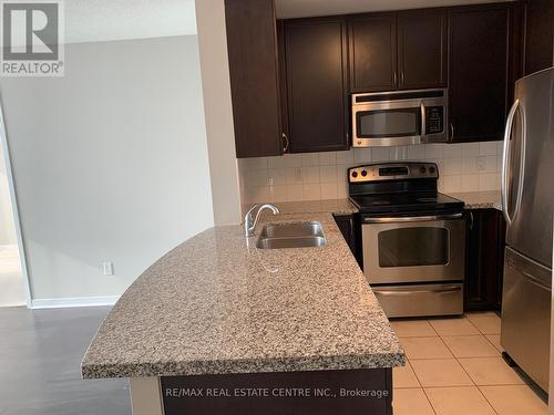 Ph07 - 4900 Glen Erin Drive, Mississauga, ON - Indoor Photo Showing Kitchen With Double Sink