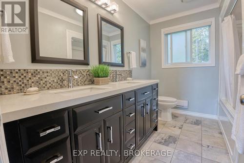 1055 Almost Lane, North Frontenac (Frontenac North), ON - Indoor Photo Showing Bathroom