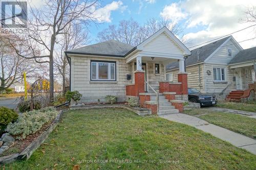 56 Orchard Street, London, ON - Outdoor With Facade