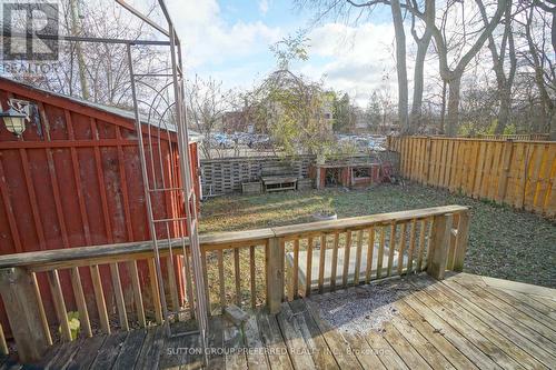 56 Orchard Street, London, ON - Outdoor With Deck Patio Veranda