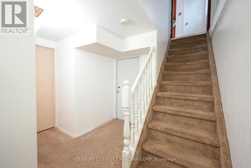 1002 Lawson Road, London, ON - Indoor Photo Showing Other Room