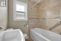 Main Level - 4 Piece Bathroom - 