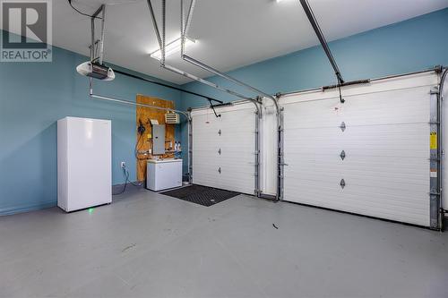 6 Autumn Drive, Whitbourne, NL - Indoor Photo Showing Garage