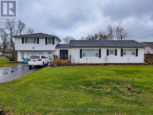 1399 Phillips Street, Fort Erie (334 - Crescent Park), ON - Outdoor