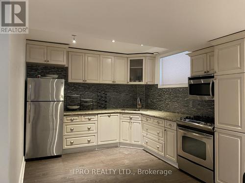 Bsmt - 19 St. Andrews Boulevard, Toronto, ON - Indoor Photo Showing Kitchen With Stainless Steel Kitchen With Upgraded Kitchen