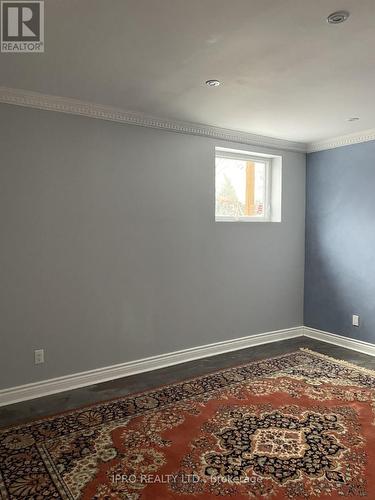 Bsmt - 19 St. Andrews Boulevard, Toronto, ON - Indoor Photo Showing Other Room