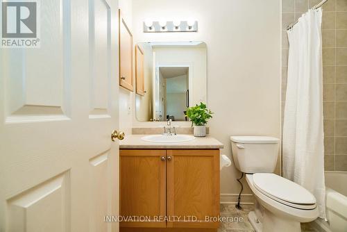 8 Nighthawk Crescent, Ottawa, ON - Indoor Photo Showing Bathroom