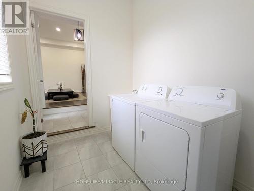 149 Remembrance Road, Brampton, ON - Indoor Photo Showing Laundry Room