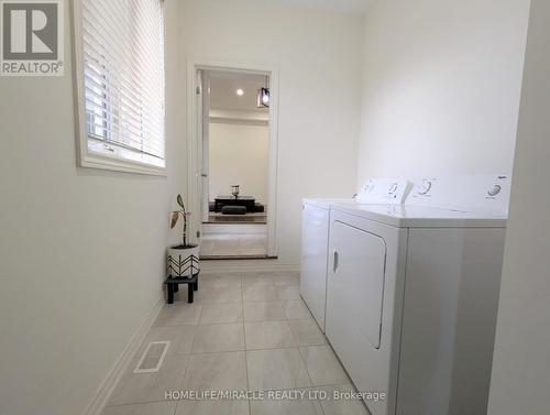 149 Remembrance Road, Brampton, ON - Indoor Photo Showing Laundry Room