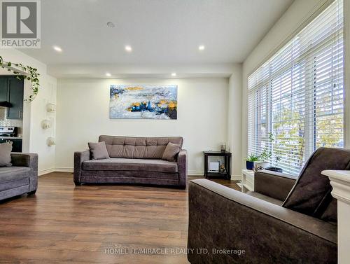 149 Remembrance Road, Brampton, ON - Indoor Photo Showing Living Room