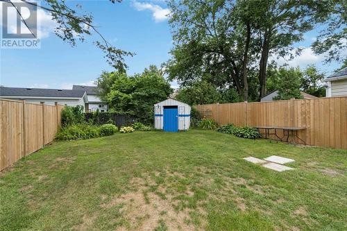 140 St Vincent Street, Sarnia, ON - Outdoor With Backyard