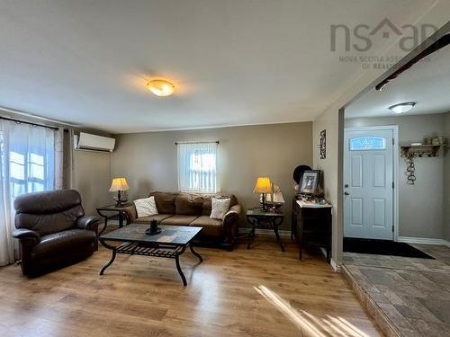 831 Duggan Drive, Beaver Bank, NS 