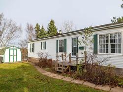 25 Mariner Drive  Charlottetown, PE C1C 1M4